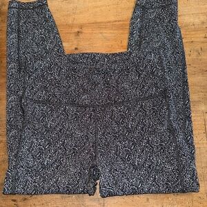 Athleta Ultimate Stash Textured Workout Leggings Size Medium Athletic Workout